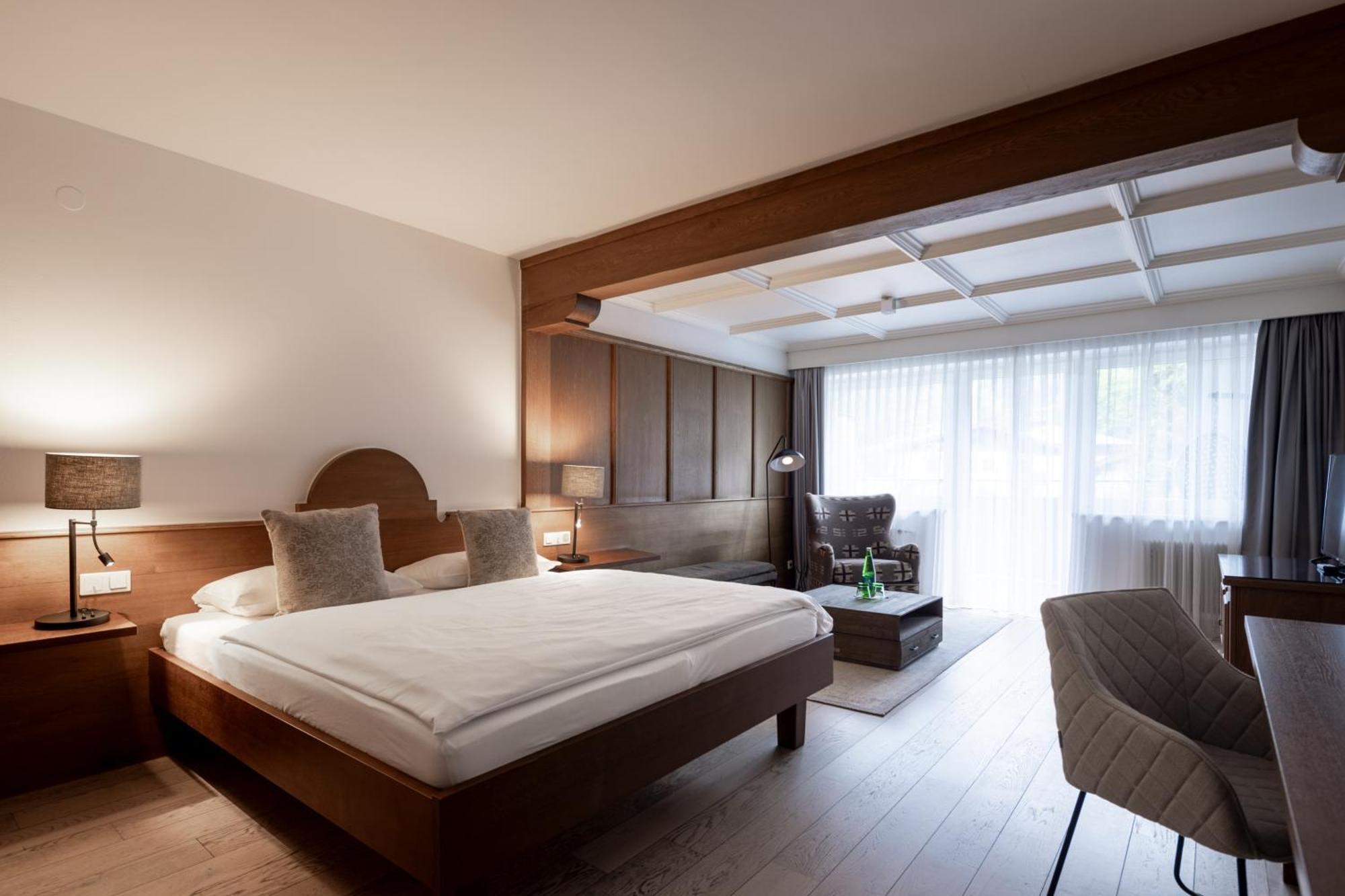 Q! Hotel Maria Theresia Kitzbuhel Exterior photo